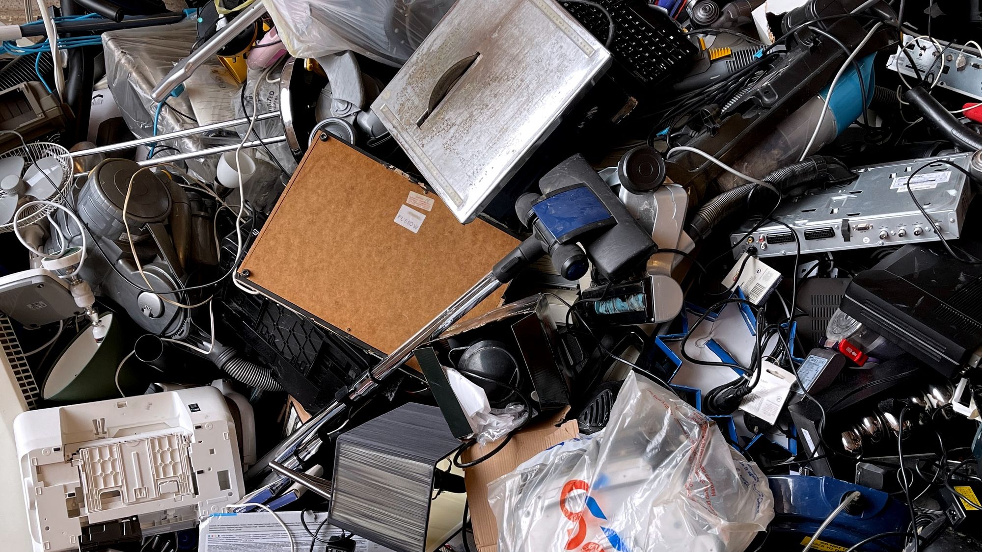 E-waste bevat elk jaar 10 miljard dollar aan goud en koper