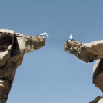 Robotarm spuit zandsculpturen