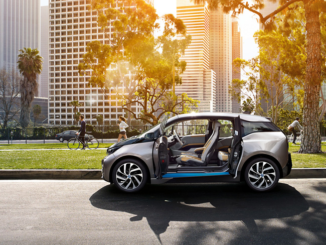 bmwi3-1600x1200-3